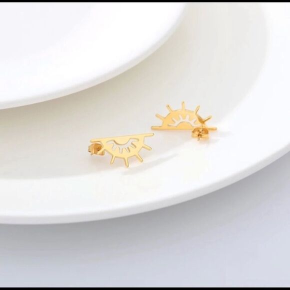 Gold Eyelash Stud Earrings Sun Ray Boho Evil Eye - Picture 5 of 7